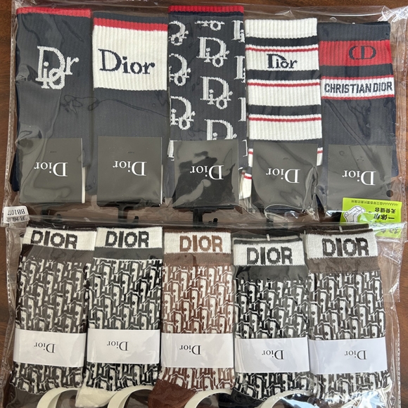 Dior Socks of Exceptional Quality - A Fashion Essential